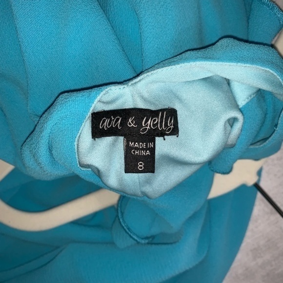 Ava & Yelly Ruffle Back Dress - Picture 7 of 8